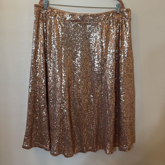 Torrid Sequin Skirt - Picture 2 of 4